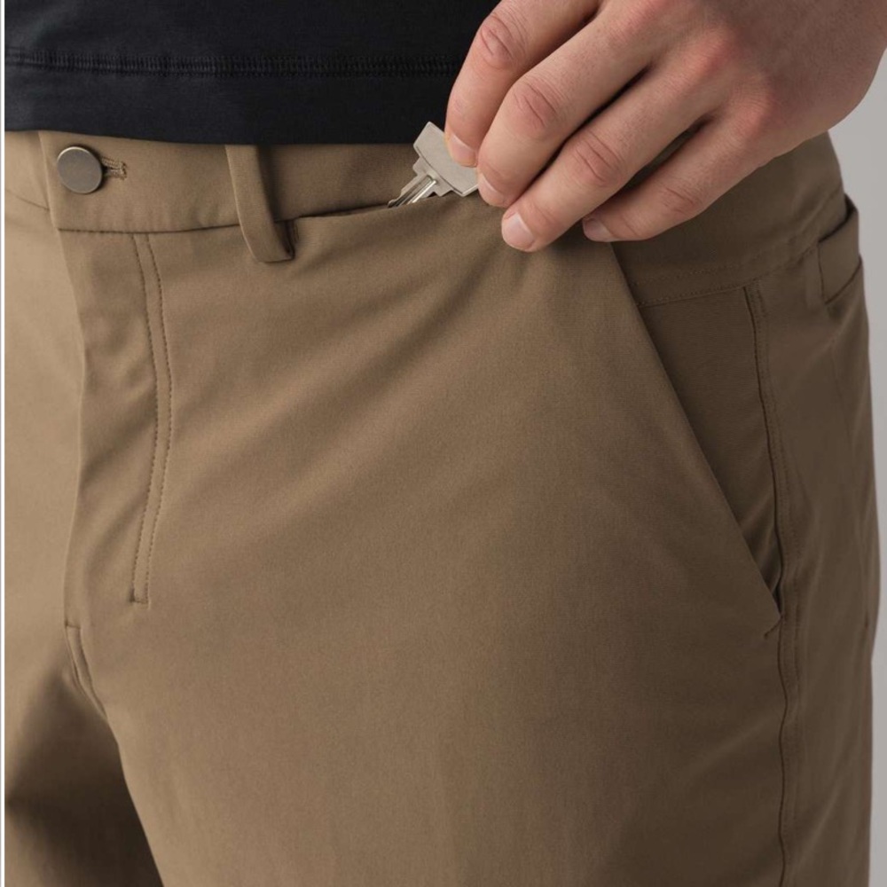 Lululemon The Works Short 11" Warpstreme in “Artifact” (Size 30) - Picture 3 of 10